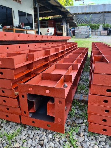 แบบเสาไอ